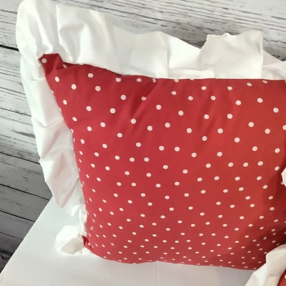 Never used. ( my mom) homemade pillows